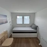 Apartahotel Prima Boddenblick -stellplaetze-schlaffaesser-tiny In Ostsee Naehe