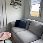 Prima Boddenblick -stellplaetze-schlaffaesser-tiny In Ostsee Naehe *