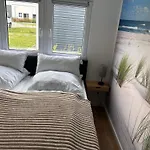 Prima Boddenblick -stellplaetze-schlaffaesser-tiny In Ostsee Naehe Apartmanhotel Groß Kordshagen