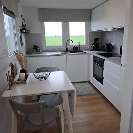 מלון דירות Prima Boddenblick -stellplaetze-schlaffaesser-tiny In Ostsee Naehe