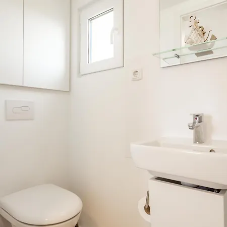 Appart hôtel Prima Boddenblick -stellplaetze-schlaffaesser-tiny In Ostsee Naehe