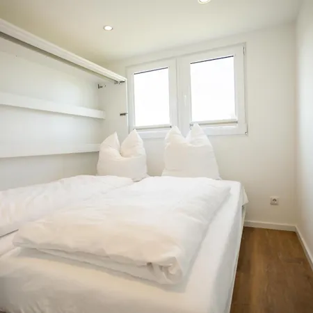 Appart hôtel Prima Boddenblick -stellplaetze-schlaffaesser-tiny In Ostsee Naehe *