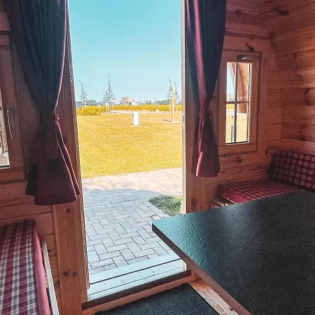 Prima Boddenblick -stellplaetze-schlaffaesser-tiny In Ostsee Naehe מלון דירות *