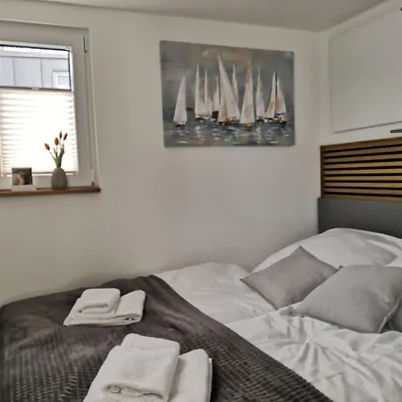 Prima Boddenblick - Camping-stellplaetze - Tiny & In Ostsee Naehe