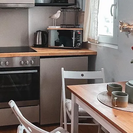 Апарт-отель Prima Boddenblick -stellplaetze-schlaffaesser-tiny In Ostsee Naehe