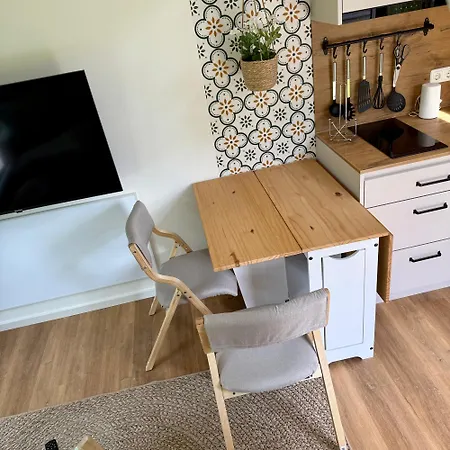 Prima Boddenblick -stellplaetze-schlaffaesser-tiny In Ostsee Naehe 아파트호텔