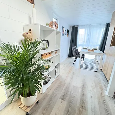 Апарт-отель Prima Boddenblick -stellplaetze-schlaffaesser-tiny In Ostsee Naehe