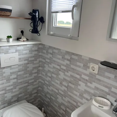 Prima Boddenblick -stellplaetze-schlaffaesser-tiny In Ostsee Naehe