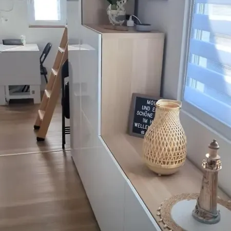 Prima Boddenblick -stellplaetze-schlaffaesser-tiny In Ostsee Naehe 아파트호텔 *