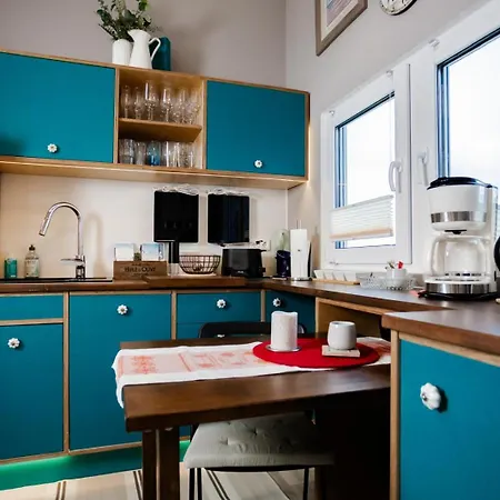 아파트호텔 Prima Boddenblick -stellplaetze-schlaffaesser-tiny In Ostsee Naehe Gross Kordshagen