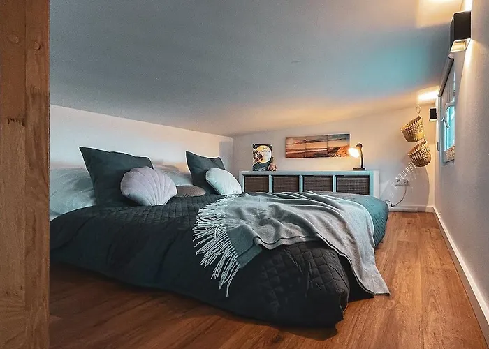 Aparthotel Prima Boddenblick -stellplaetze-schlaffaesser-tiny In Ostsee Naehe Gross Kordshagen